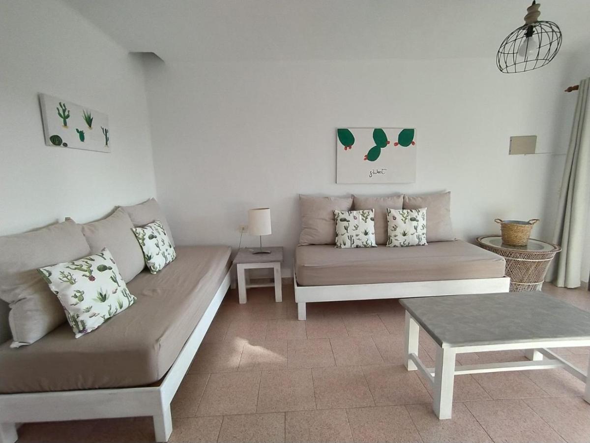 Ferienwohnung Viviendas Ferrer-Es Mal Pas San Francisco Javier Exterior foto