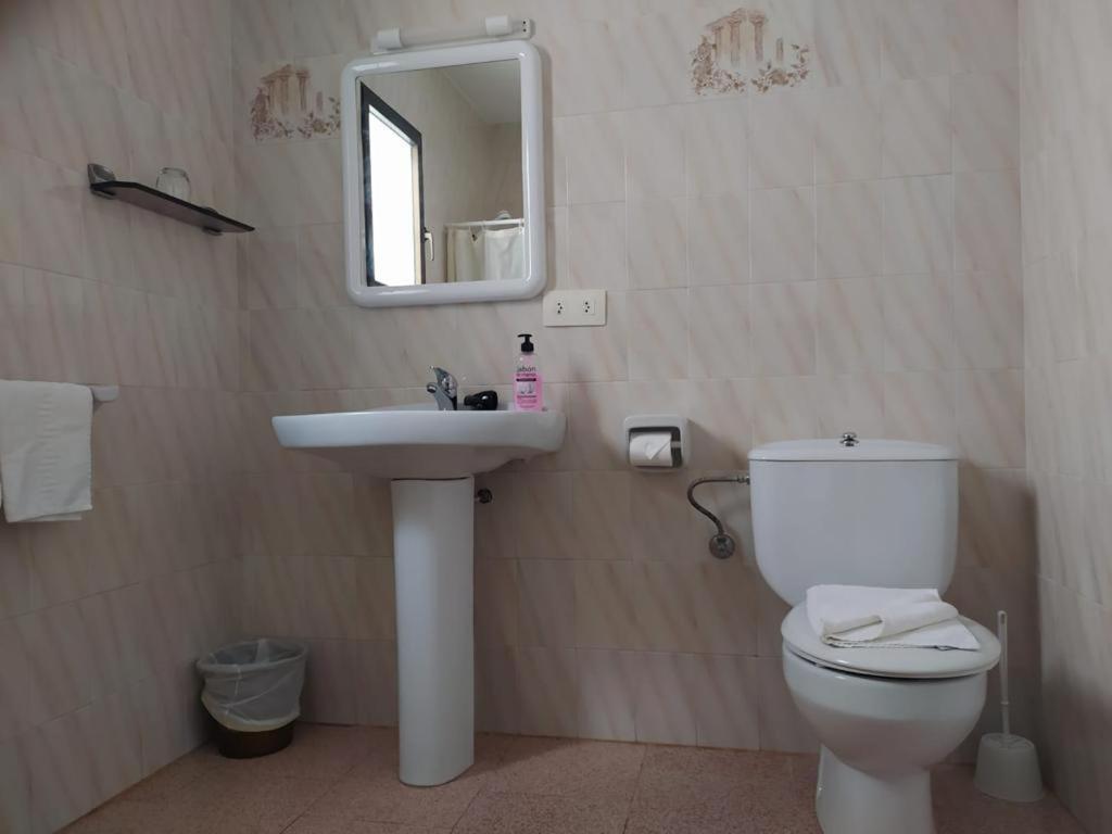 Ferienwohnung Viviendas Ferrer-Es Mal Pas San Francisco Javier Exterior foto